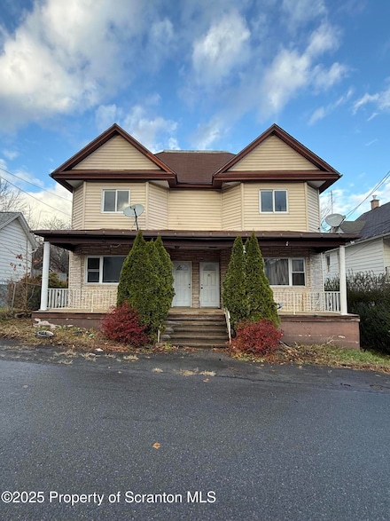 118-120 Madison Ave, Carbondale, PA 18407