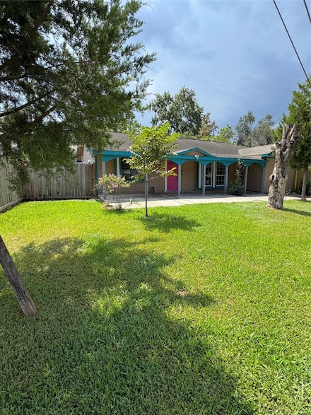 12474 Birdie Ln, Houston, TX 77015