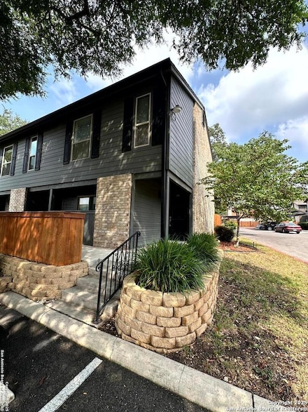 2718 Old Field Dr Unit 804, San Antonio, TX 78247
