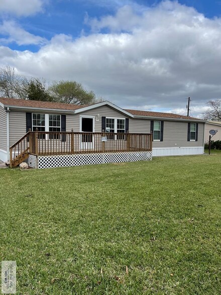 64 Resaca Del Sol Dr S Unit 64, Los Fresnos, TX 78566