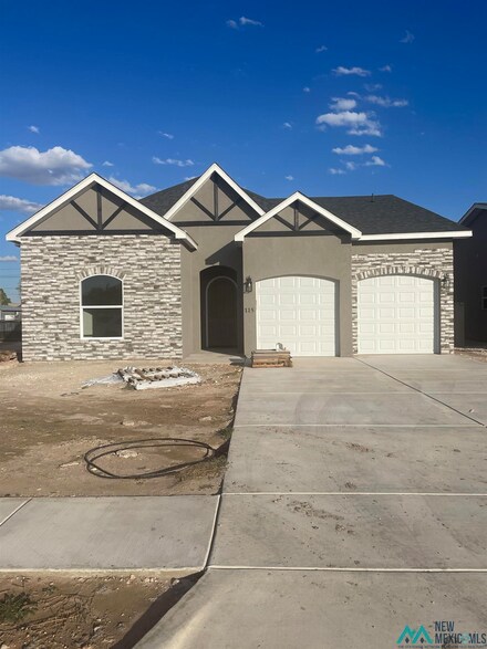 115 S 5th St, Lovington, NM 88260