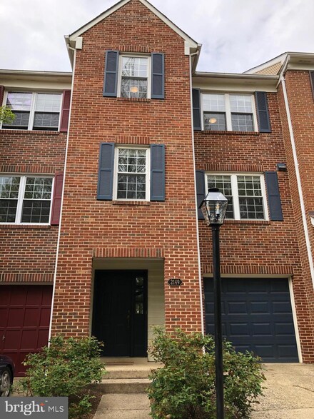 2149 Dominion Way, Falls Church, VA 22043