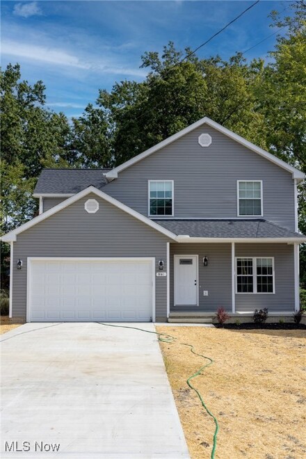 861 Lloyd Rd, Wickliffe, OH 44092