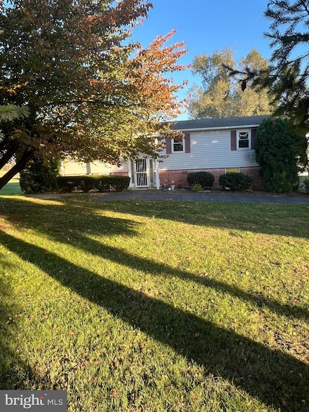 8640 Possum Hollow Rd, Shippensburg, PA 17257
