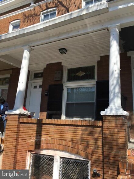 2631 Barclay St, Baltimore, MD 21218