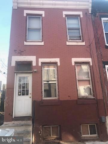 1226 W Firth St, Philadelphia, PA 19133