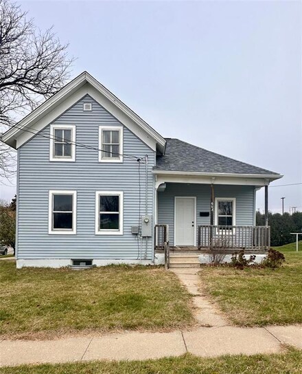 603 2nd Ave, Grinnell, IA 50112