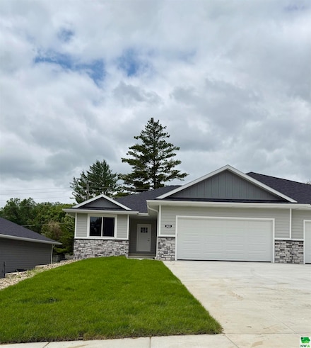 3421 Lafayette St, Sioux City, IA 51104