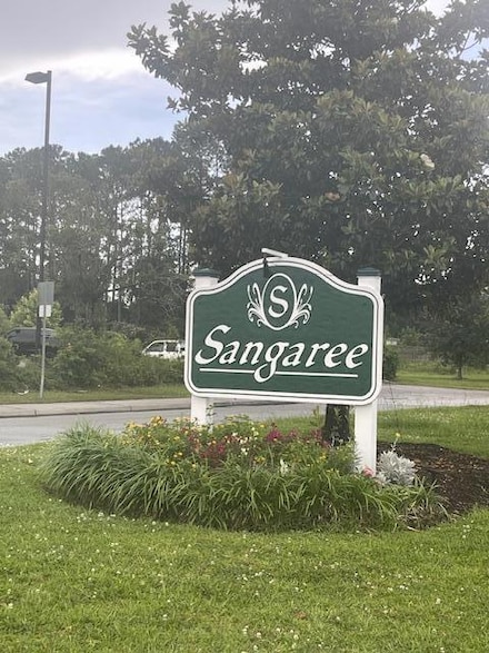 160 Lancashire Rd, Summerville, SC 29483