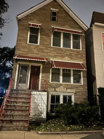 4840 S Racine Ave Unit 1FR, Chicago, IL 60609