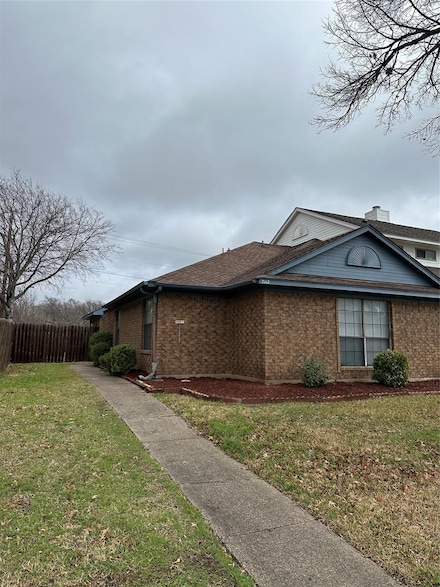 2112 Prairie Creek Trail, Garland, TX 75040