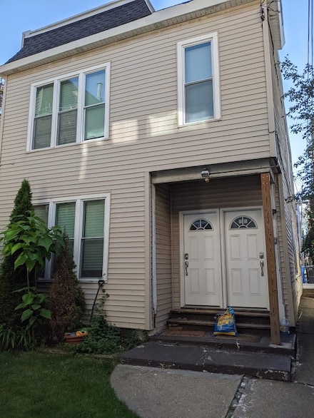3327 N Hamilton Ave Unit 2R, Chicago, IL 60618