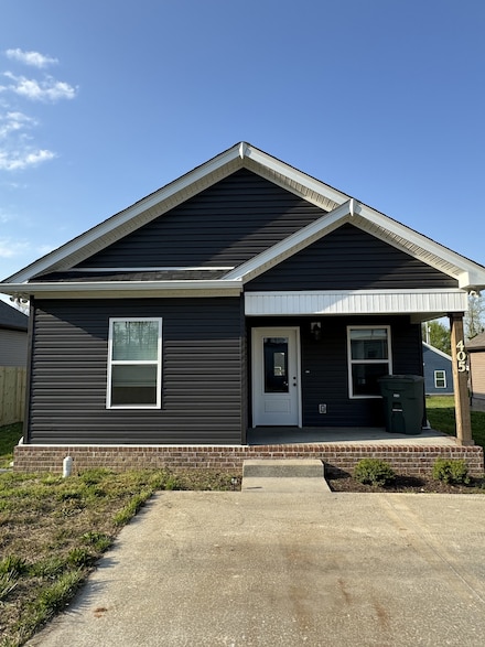 405 Church St, Portland, TN 37148