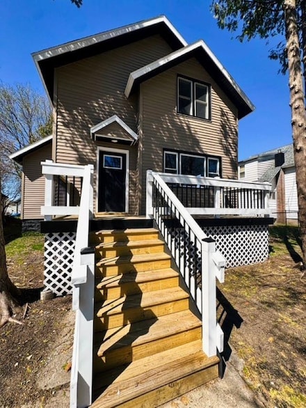 1204 15th Ave, Menominee, MI 49858