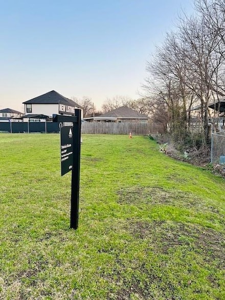 1928 Kraft St, Dallas, TX 75212