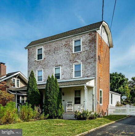 1849 W Main St, Norristown, PA 19403