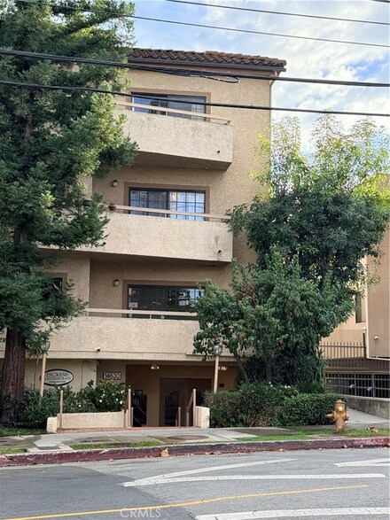 14630 Dickens St Unit 307, Sherman Oaks, CA 91403