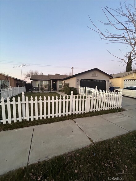 515 Monique St, Merced, CA 95341