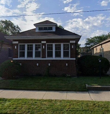 1225 E 71st Place, Chicago, IL 60619