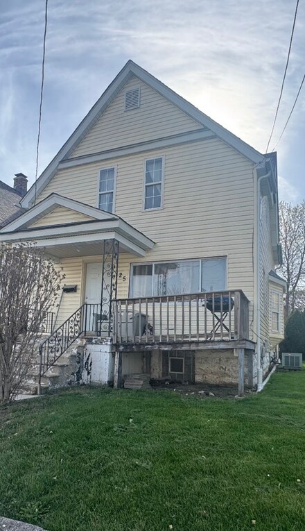 25 S Cagwin Ave, Joliet, IL 60436