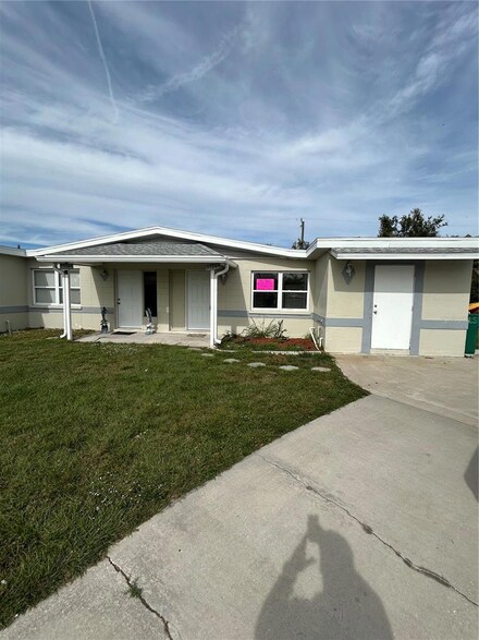 183 Bamboo Dr Unit B, Port Charlotte, FL 33954