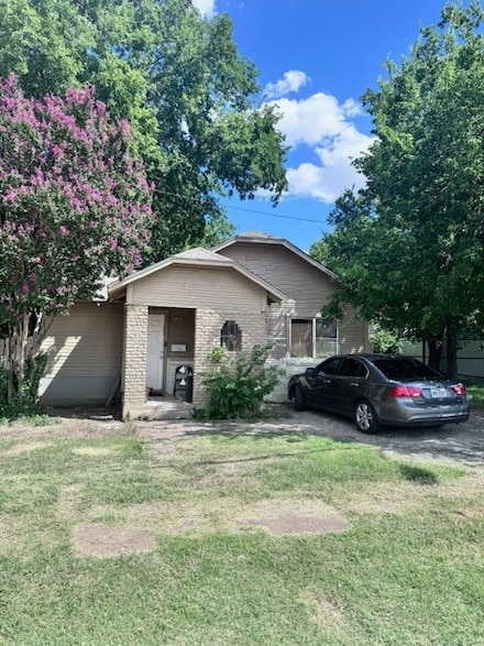 1323 Gould Ave, Fort Worth, TX 76164