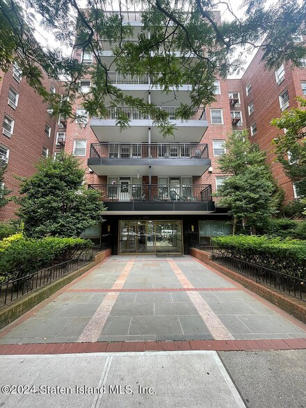 770 Ocean Pkwy Unit 4A, Brooklyn, NY 11230