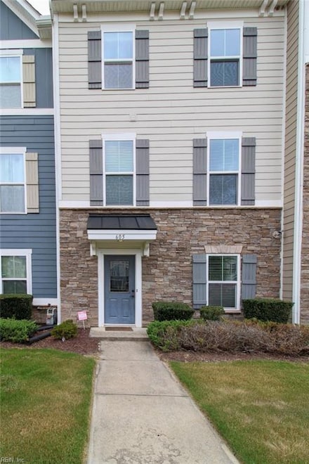 605 Gendron St, Chesapeake, VA 23324