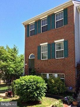 4140 Crab Apple Ct, Suitland, MD 20746