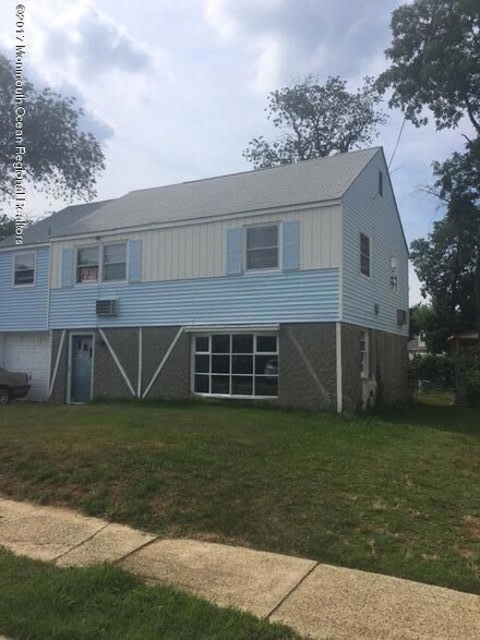 615 Campbell Ave, Port Monmouth, NJ 07758