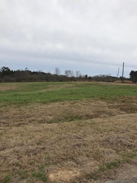 0 Rolling Ridge, Poplarville, MS 39470