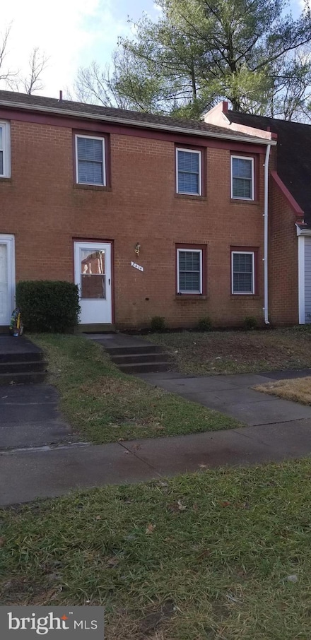 8414 Red Ash Ct, Springfield, VA 22153