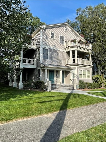 97 South Ave Unit B, New Canaan, CT 06840