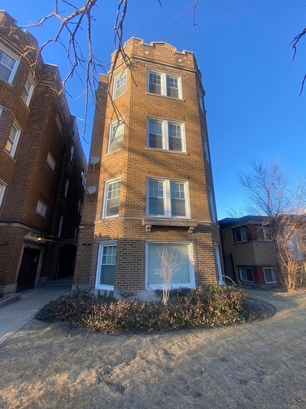 733 Brummel St Unit 1, Evanston, IL 60202