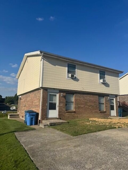 99-103 E Jefferson Ave, Danville, KY 40422