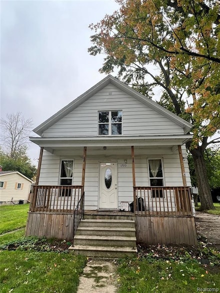 1720 N Oakley St, Saginaw, MI 48602
