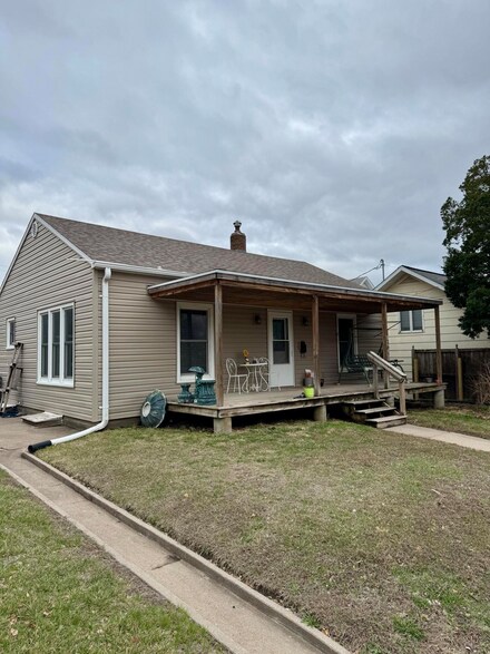 206 N 4th St, Missouri Valley, IA 51555