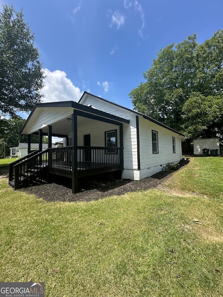 10 Busha St, Toccoa, GA 30577