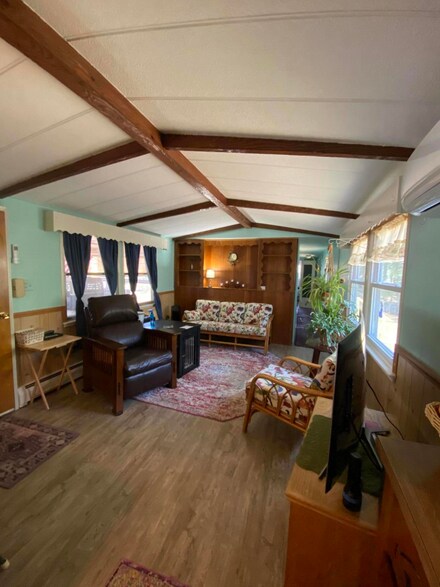 30 Madeline St, East Wareham, MA 02538