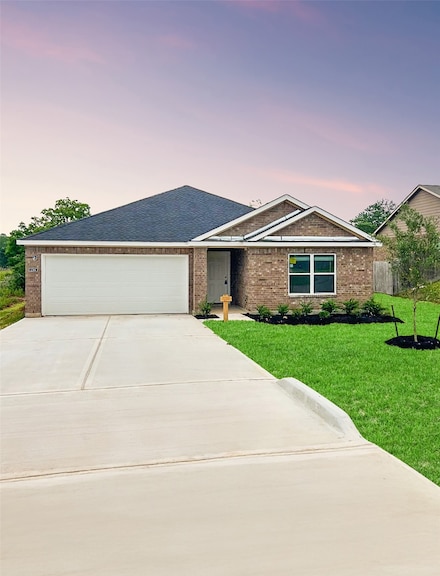 12384 Lake Conroe Hills Dr, Willis, TX 77318