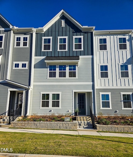 1112 Holding Village Way, Wake Forest, NC 27587