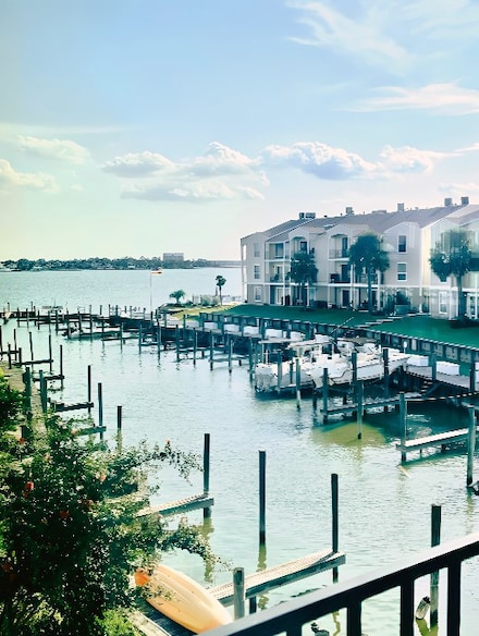 4011 Nasa Road 1 Unit 511, El Lago, TX 77586