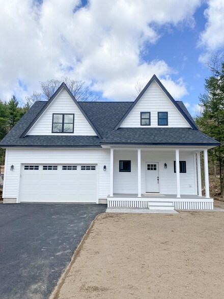 13a Cider Mill Ln, Standish, ME 04084