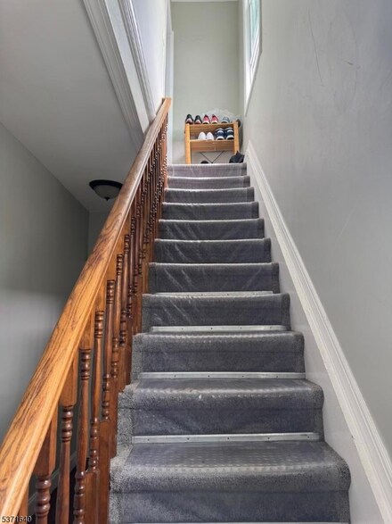 512 Forest St, Kearny, NJ 07032