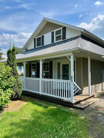 45 W Church St, West Chazy, NY 12992