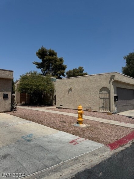 4217 Park Ct, Las Vegas, NV 89110
