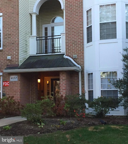 4132 Fountainside Ln Unit 103, Fairfax, VA 22030