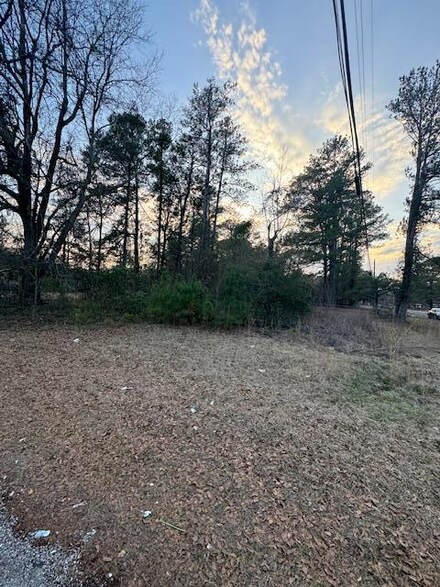380 Mooneyham Rd, Sumter, SC 29153