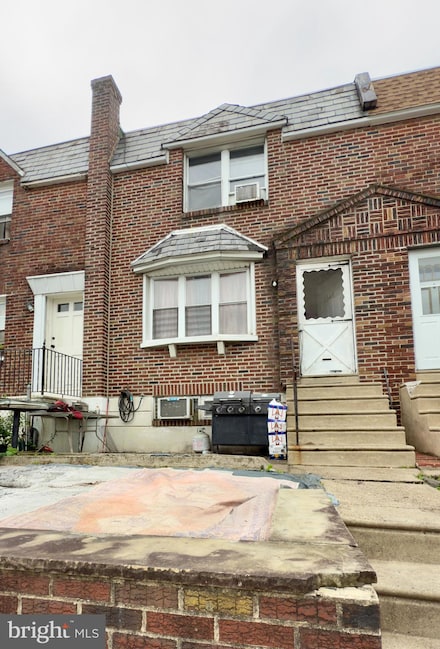 1548 Lardner St, Philadelphia, PA 19149