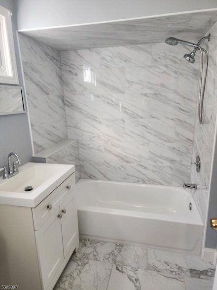 10 Westcott St, Bloomfield, NJ 07003